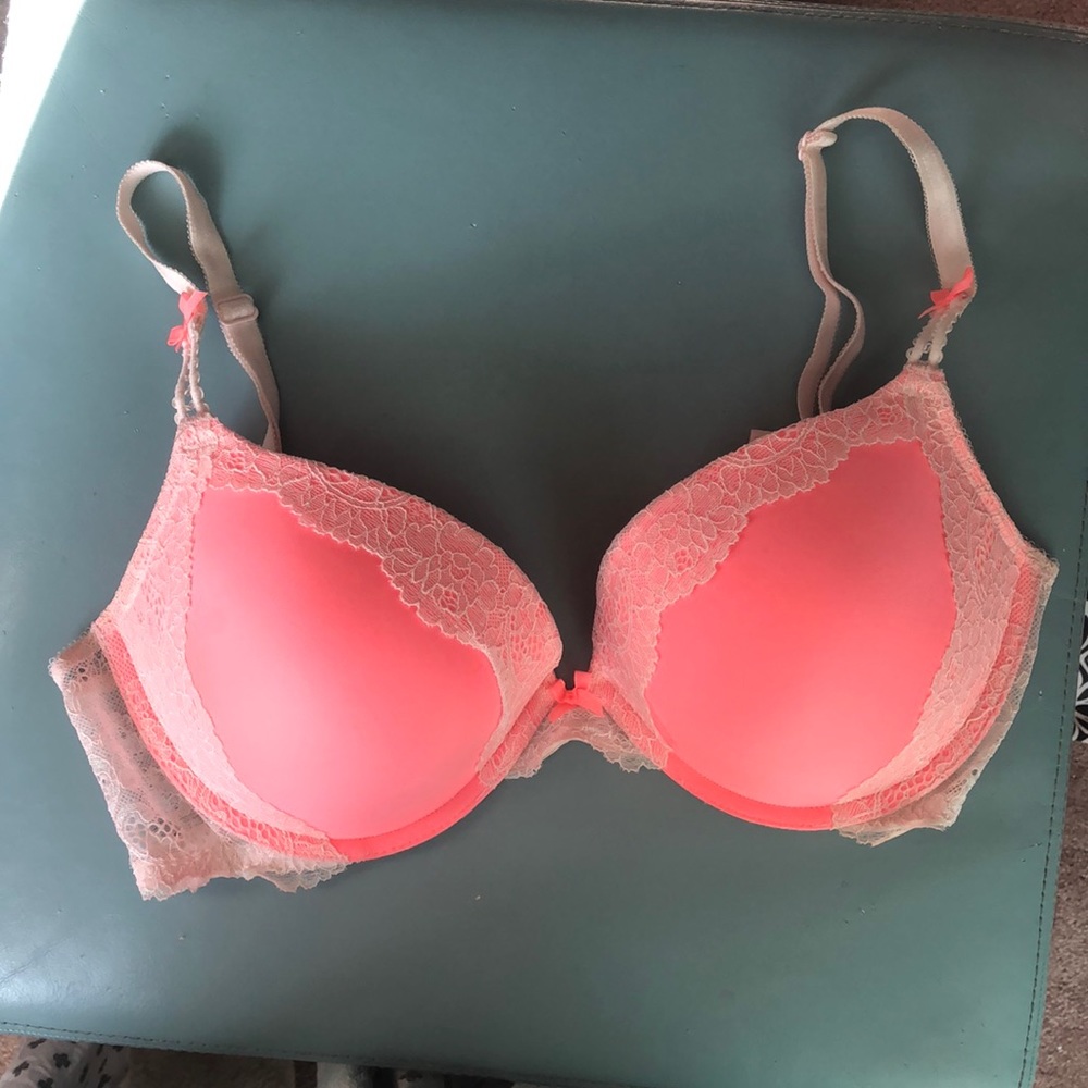 Victoria’s Secret Bra